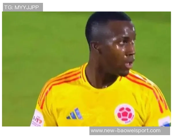 罗马诺透露哥伦比亚17岁小将奥罗斯科即将完成曼联加盟手续